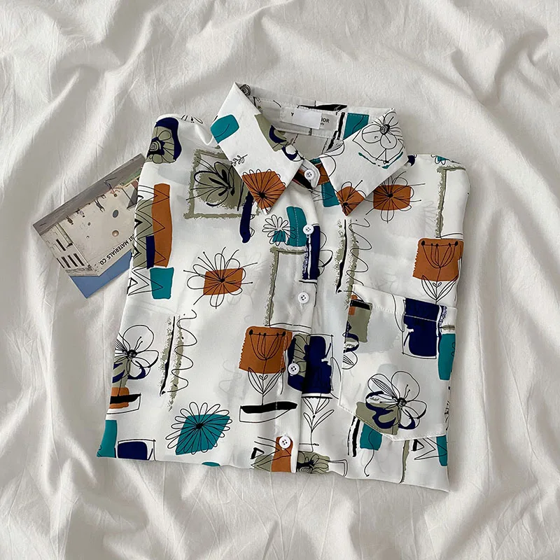 

Spring new women's Korean turn-down collar loose casual simple wind retro chiffon shirt