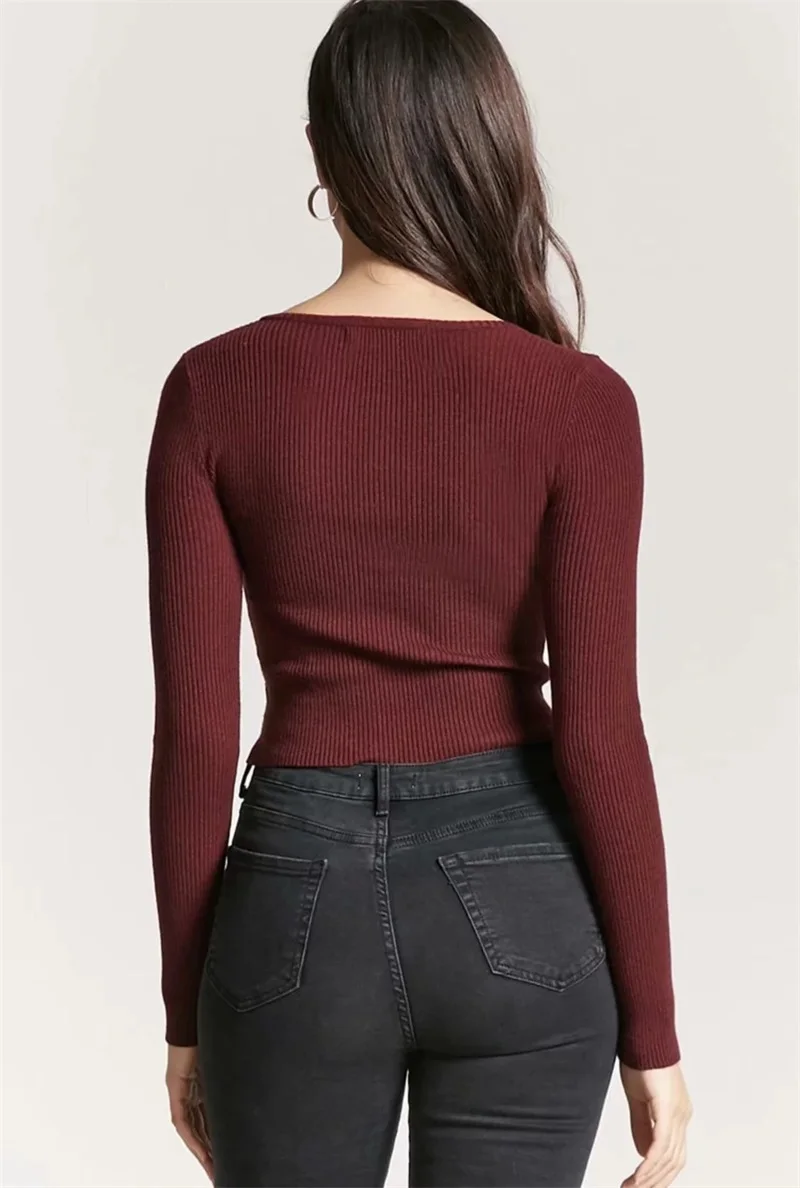 Женский изящный трикотажный кардиган с пуговицами глубоким вырезом и |