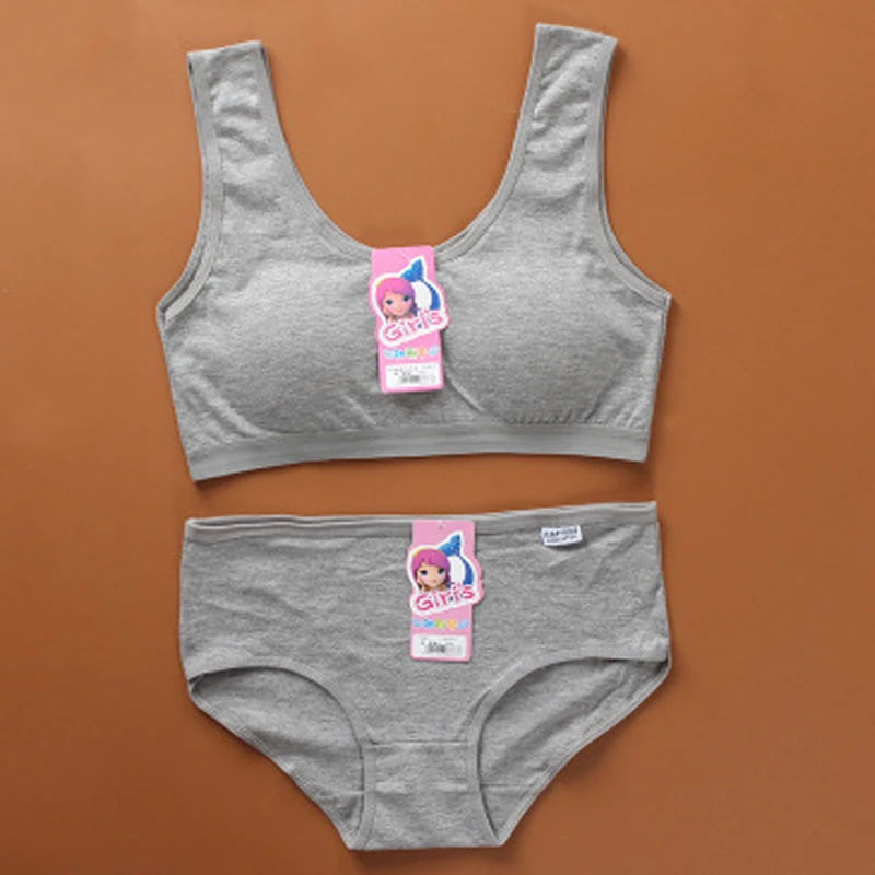 Однотонные хлопковые комплекты нижнего белья с бюстгальтером и трусиками