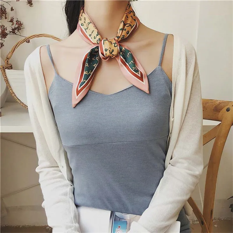 

2020 new hijab scarf women bandana silk scarf foulard femme hair scarf colour Small kerchief Scarf Versatile Hair band Dot love