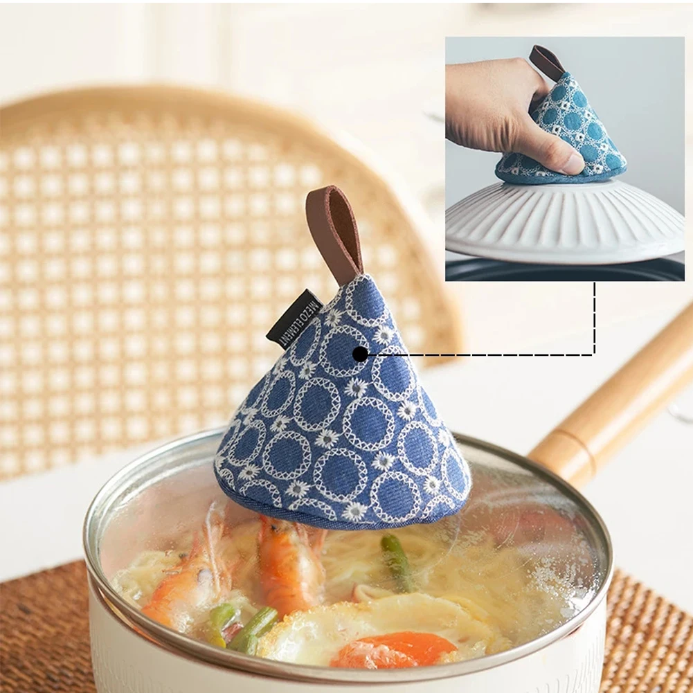Джинсовая вышивка для кухни противоожоговая треугольная крышка с ручкой горшка