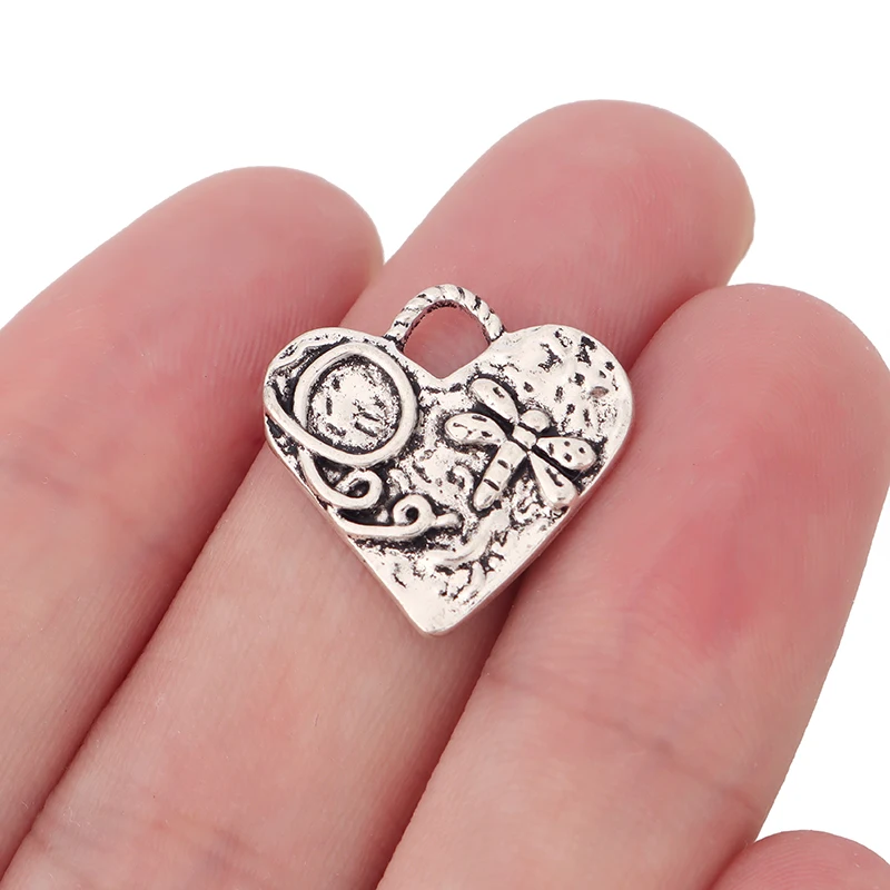 ZXZ 20 шт. тибетские серебряные бусины талисманы в форме сердца и стрекозы для