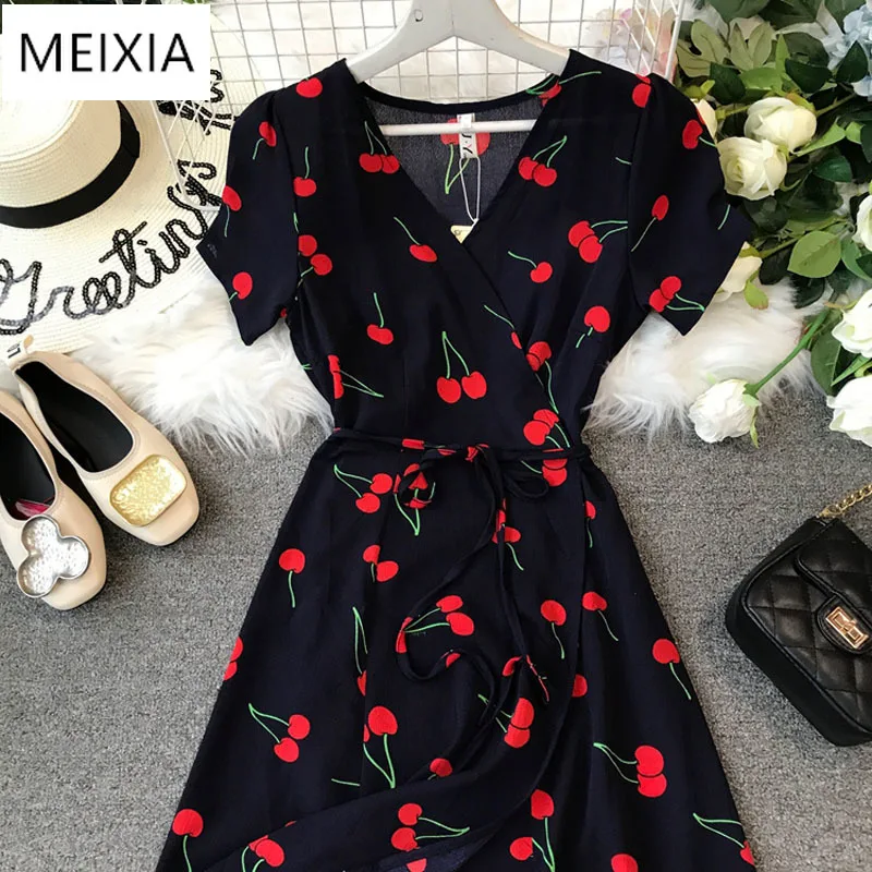 Летнее цельнокроеное длинное платье с запахом вишни тонким цветочным шифоновым