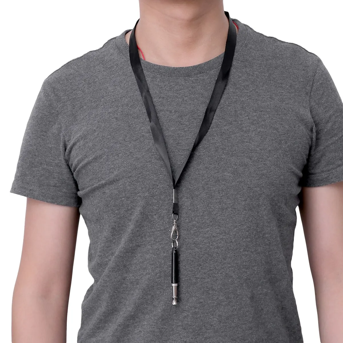 Свисток для Собак прочный Бесшумный ультразвуковой с ремешком Отпугиватель