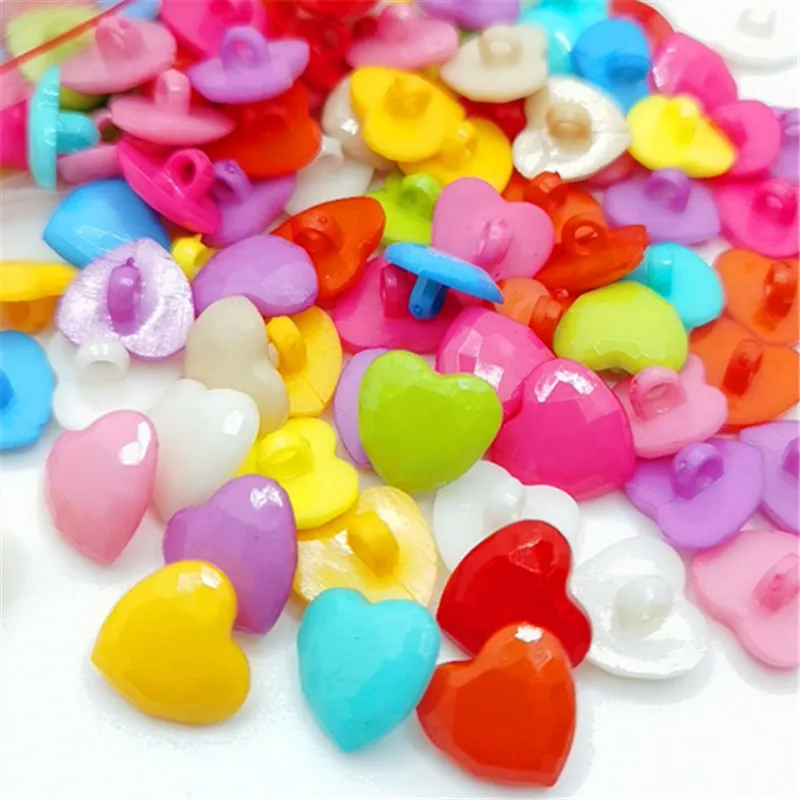 

suoja 100PCS 13mm Mix Color Shank Heart Plastic Buttons DIY Crafts Childrens Clothing Garment Sewing Accessories sewing supplies