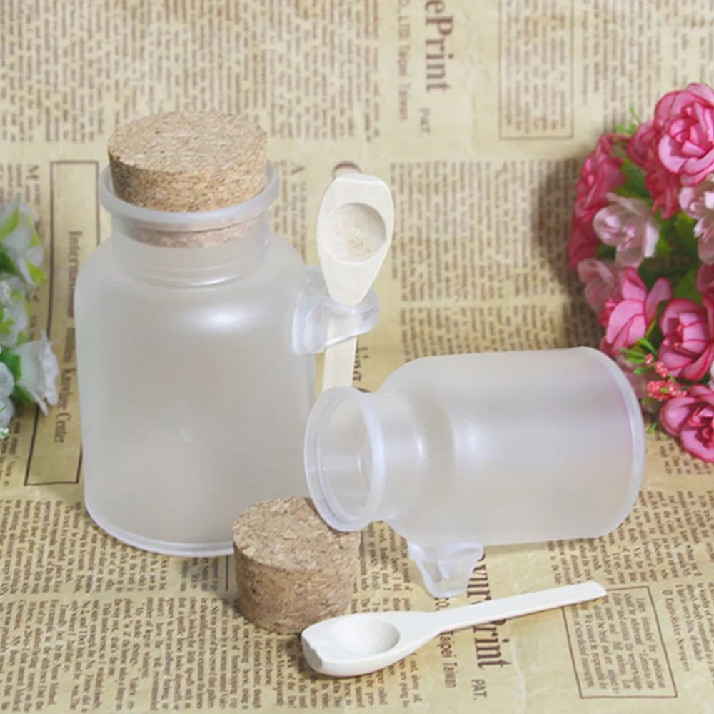 

3 Pcs ABS Frosted Bath Salt Storage Bottle Plastic Bottle Subpackaging Bottle with Cork Cover and Wooden Spoon (100g, White)