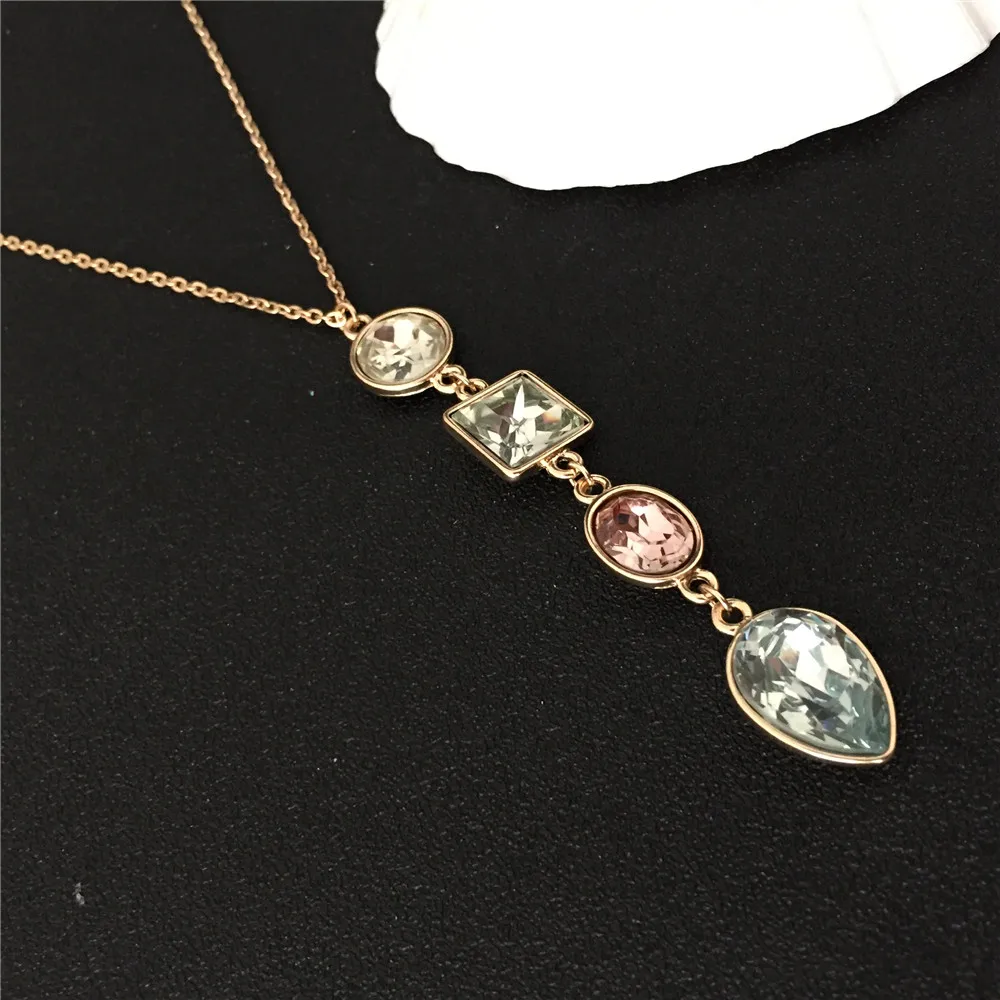 

Shiny Gold With Light Green Rose Tone Square Oval Shape Geometric Four Stone Linked Long Necklace For Women Sweater Decoration