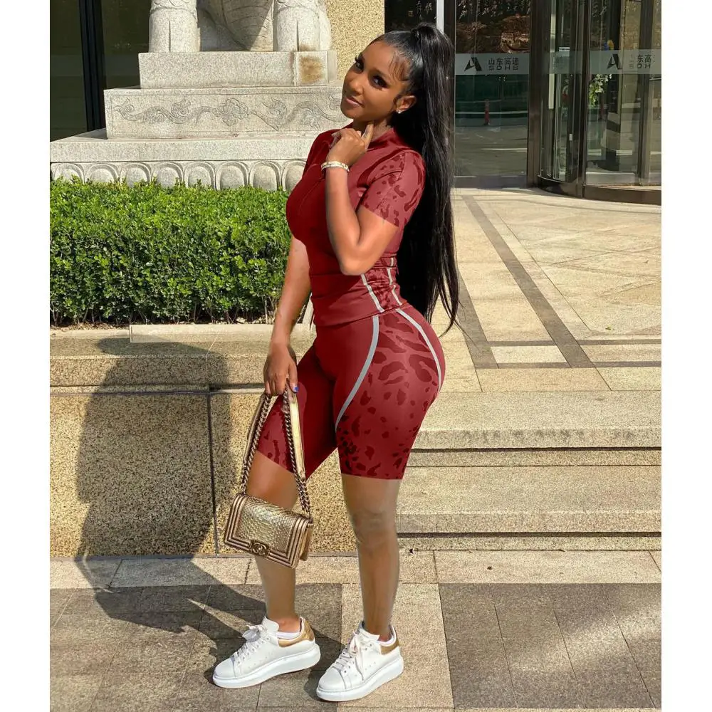 

Workout Tracksuits Women's 2PCS Athletic Outfits Camouflage Printed Zipper Short Sleeve T Shirt Top+Skinny Biker Jogger Shorts