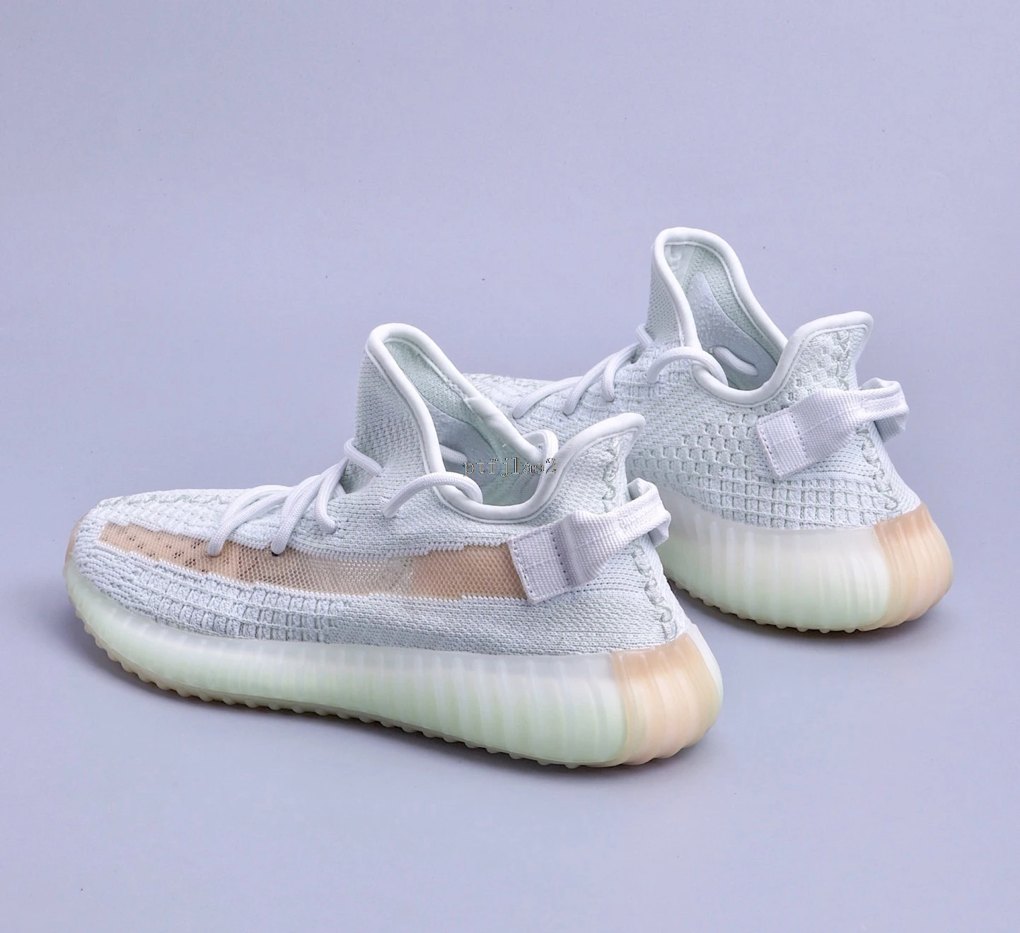 

Original Sneakers Yeezy Boost Men Running Shoes Casual Fashion Sports Shoes 40-45