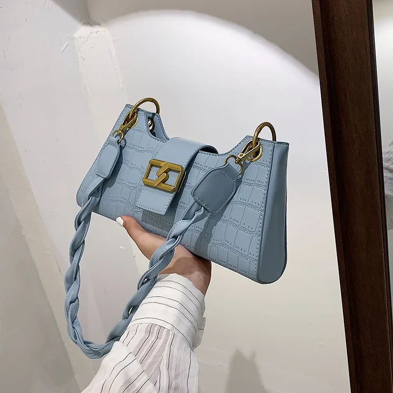 

Новинка 2021, однотонная женская сумка в западном стиле с каменным узором, сумка на плечо с цепочкой для подмышек, модная сумочка-Багет, сумка-...