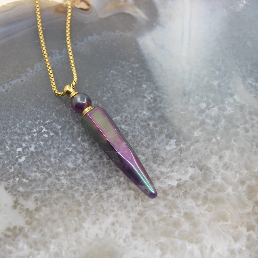 Новинка! Цепочка с подвеской в виде флакона для духов Rainbow Aura Titanium | Украшения и