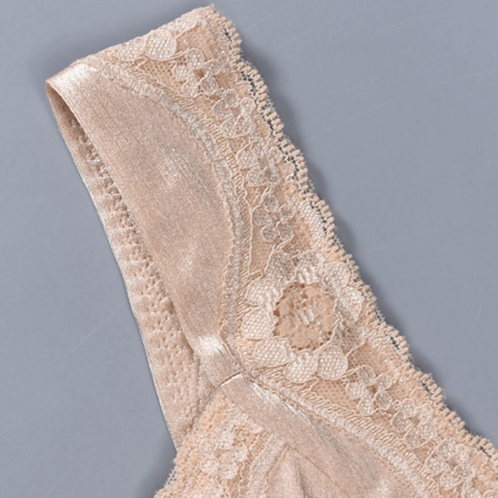 Женское нижнее белье бюстгальтер без косточек с эффектом пуш-ап дышащий атласный