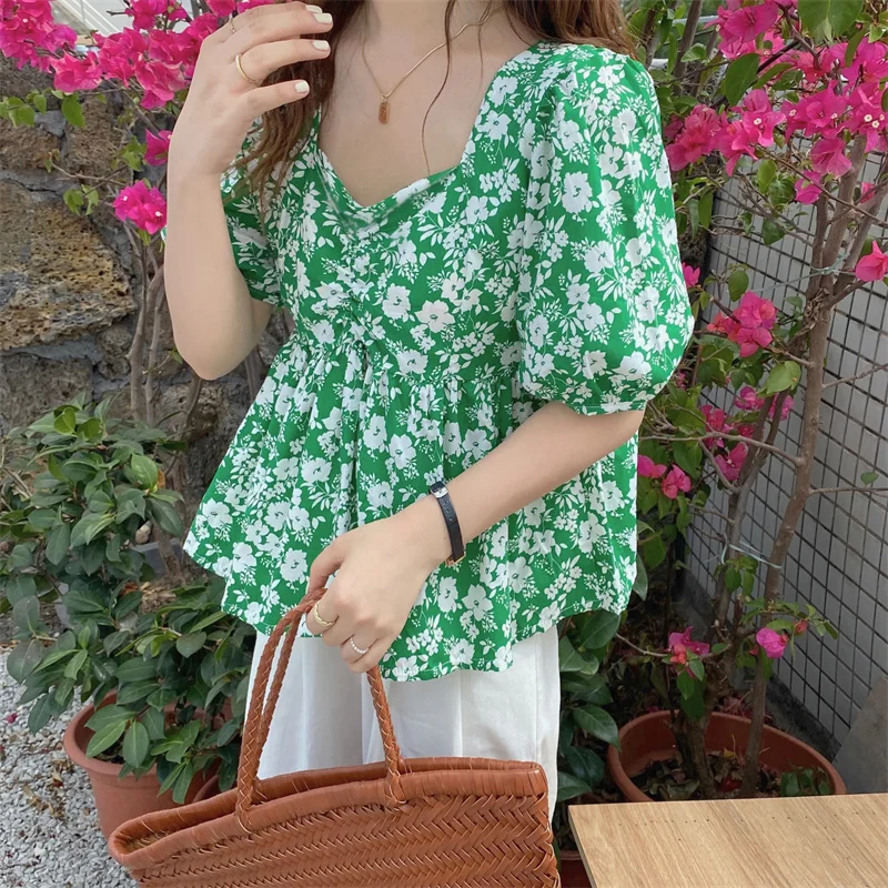 

HziriP Summer Gentle Sweet Floral Puff Sleeve Fold Design Sense V-Neck 2021 Casual Elegant High Waist Slimming Ruffled Shirt