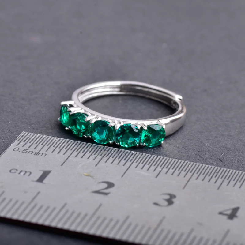Женское кольцо из серебра 925 пробы с изумрудом | Украшения и аксессуары