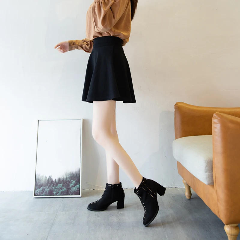 

New Fashion Winter Boots Rivet Black Flock Ankle Boots For Women Shoes Woman Zipper Square Block High Heels Boots Botas Mujer