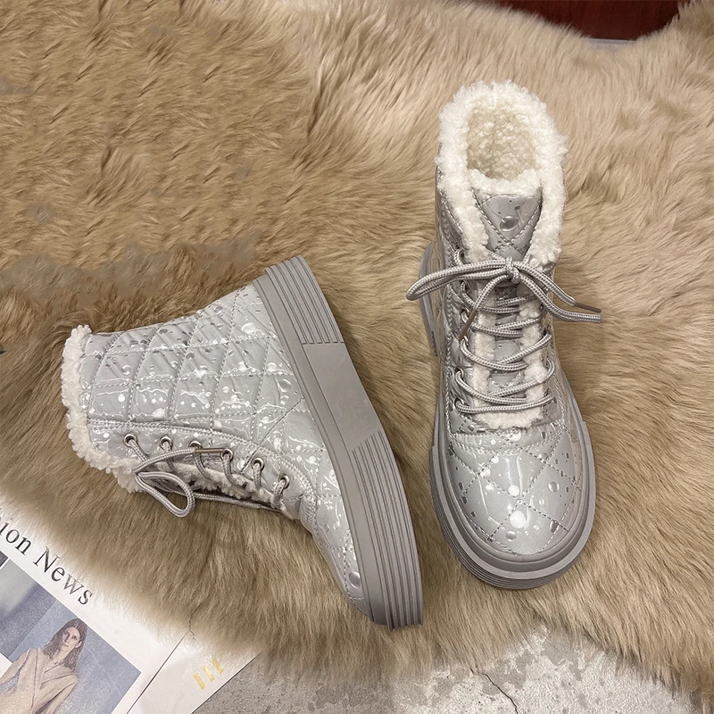 

Snow Boots Platform Boots Flat with Winter Fur Warm Plush Designer Brand Luxury Women Shoes 2020 Furry Heels Ankel Boots Women