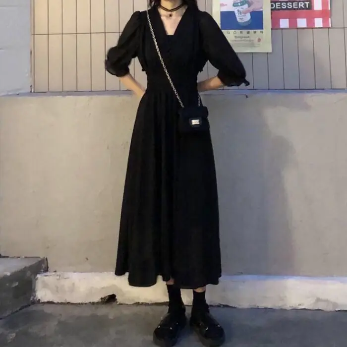 

Long Dress Women Autumn Chic Black Maxi Dress Simple Elegant Puff Sleeve Vintage Ladies Streetwear Party Casual V-neck Vestidos