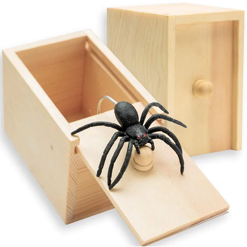 

Funny Surprising Box Gift Halloween April Fools' Day Party Favors Joke Toy Wooden Scare Spider Box Prank Play Trick Toy Props