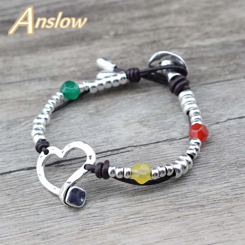 Женский кожаный браслет на запястье Anslow черный ручной работы с сердечками и