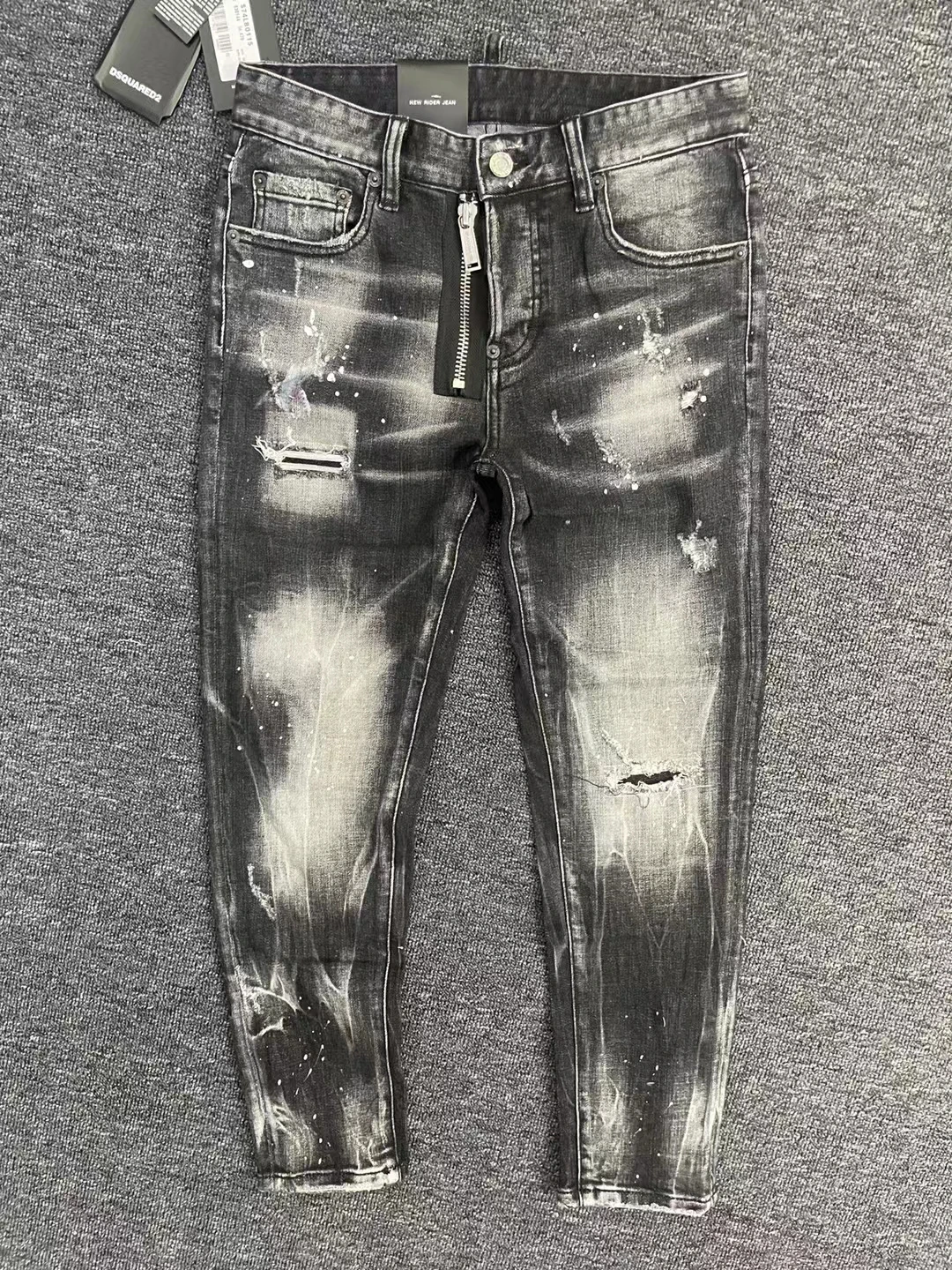 

Italian Fashion Brand Dsquared2 Men's And Women's Washed, Worn, Ripped, Paint Dot, Motorcycle Jeans 503#