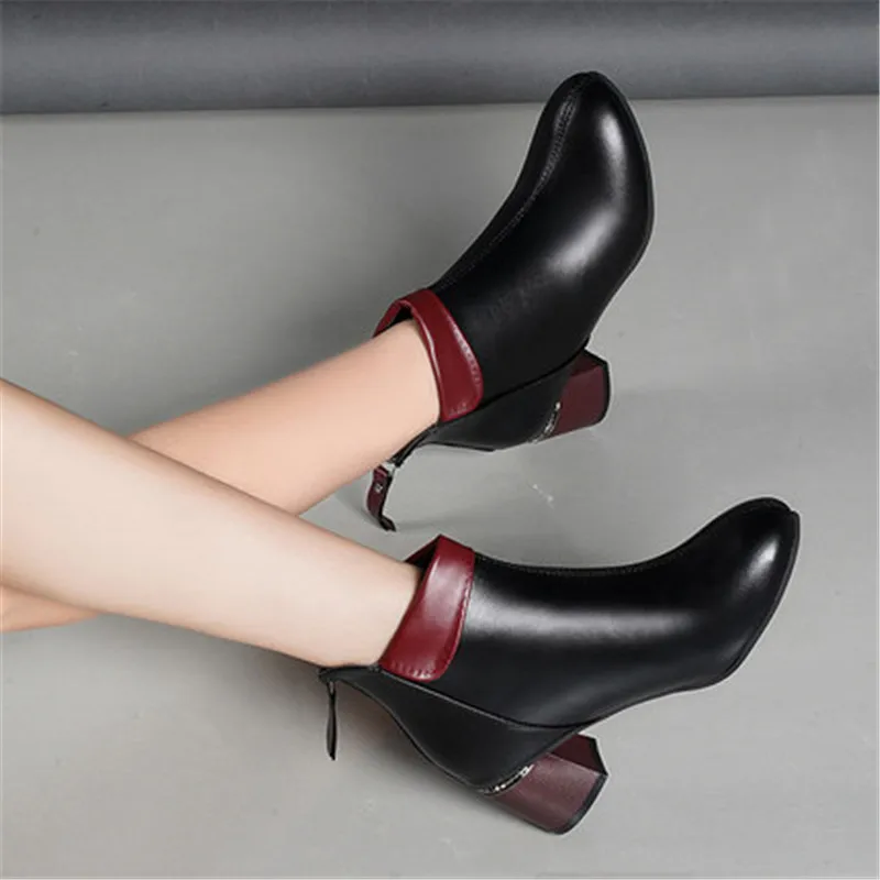 Зимние женские ботильоны на высоком каблуке Дамская обувь из мягкой кожи молнии