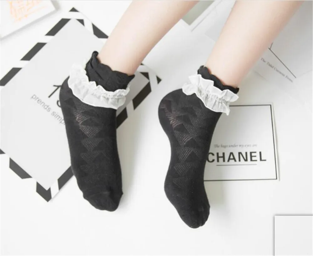 Носки женские кружевные хлопковые разных цветов B422 | Тематическая одежда и