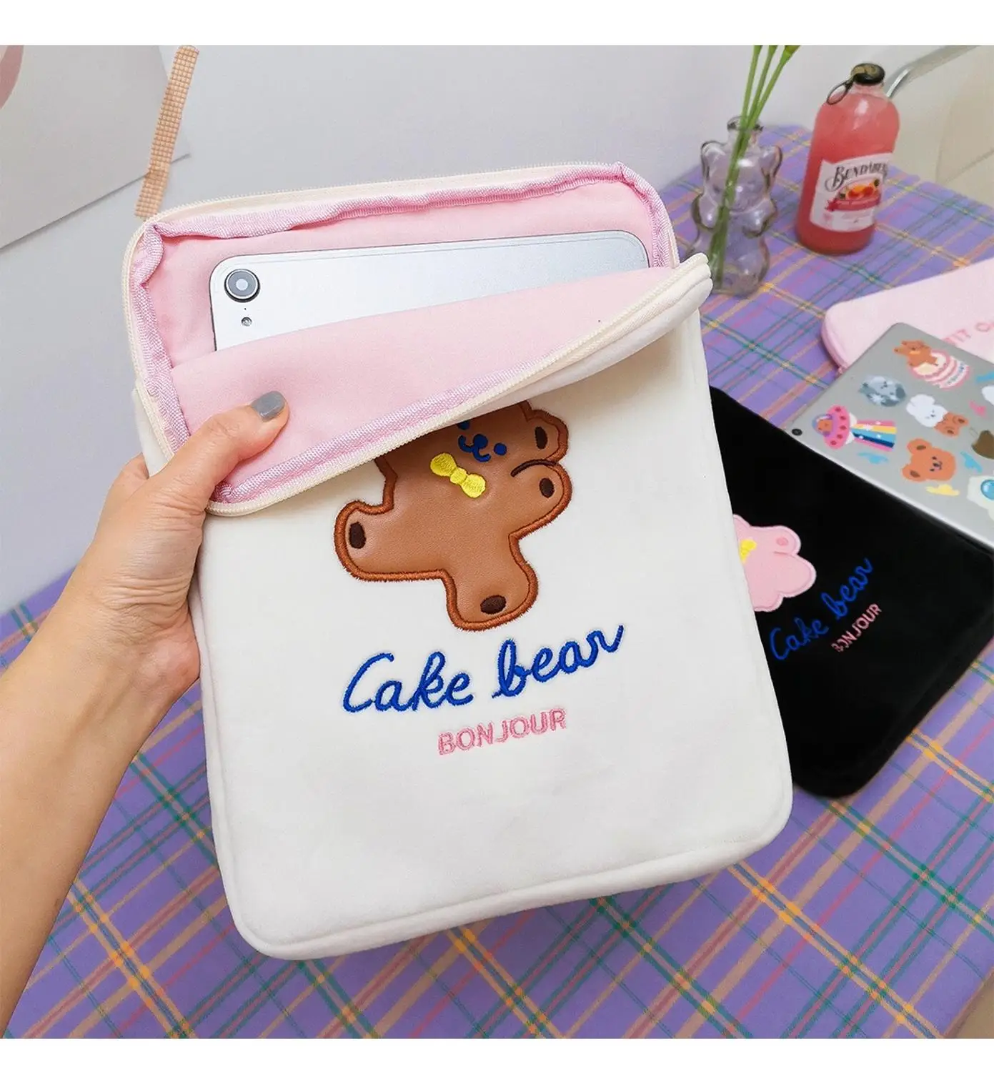 В Корейском стиле для девочек Bentoy Ins одежда с изображением мишки планшета iPad