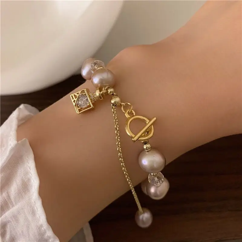 

Fashion Jewelry Perfume Bottle Pendant Pearl Bracelet Female Fresh Water Pearl Exquisit Bracelet Wristlet Elegant Women Girls