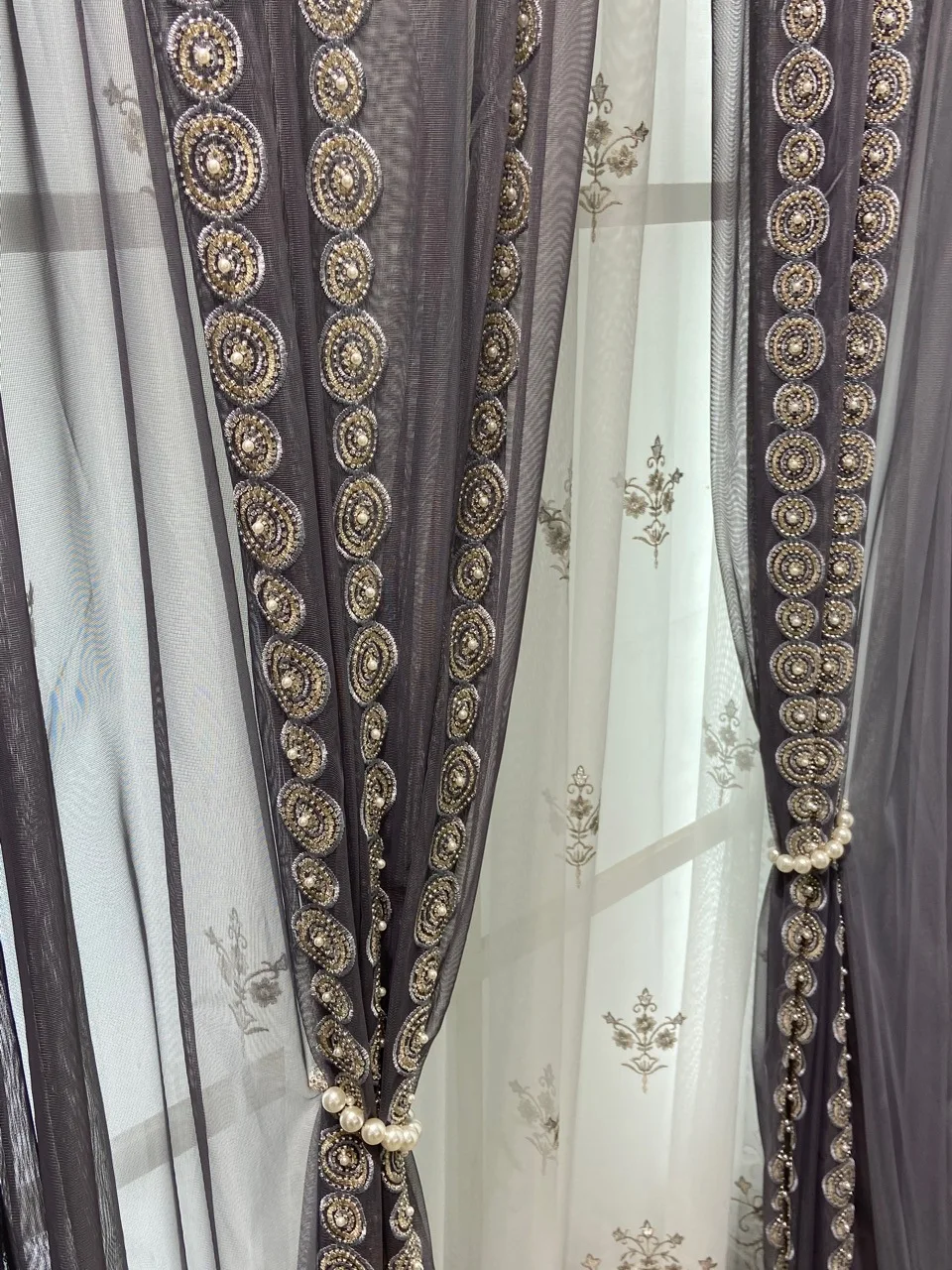 

2022 New Gray Embroidered Pearl Gauze Curtain Light Luxury Modern Simple European Breathable Curtains for Living Room Bedroom
