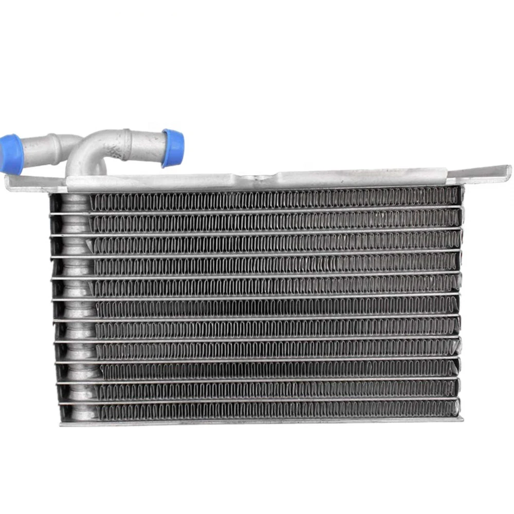 Воздухоохладитель V.W Touran Golf 7 Passat Audi A3 04E145749E 04E145749J 04E145749B |