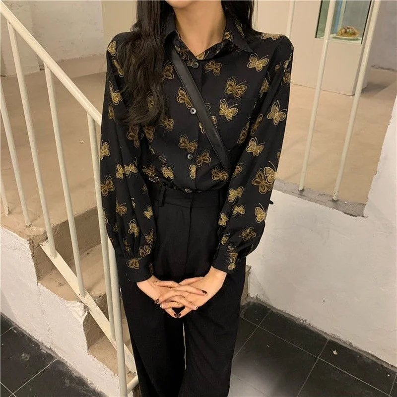 

MINGLIUSILI Vintage Button Up Shirt Fashion Print Tops 2021 Spring Shirts for Women Long Sleeve Casual Loose Blouses Women