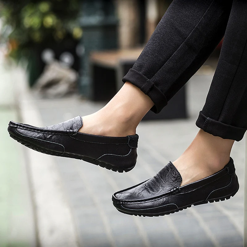 

SusuGrace 2020 Men's Leather Loafers Summer Casual Soft Slip-On Mocassins Breathable Lightweight Flats Driving Shoes Plus Size