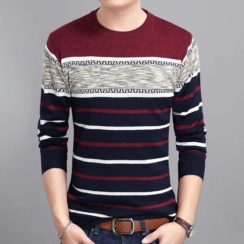 Хлопковый повседневный мужской свитер приталенный трикотажный в полоску с