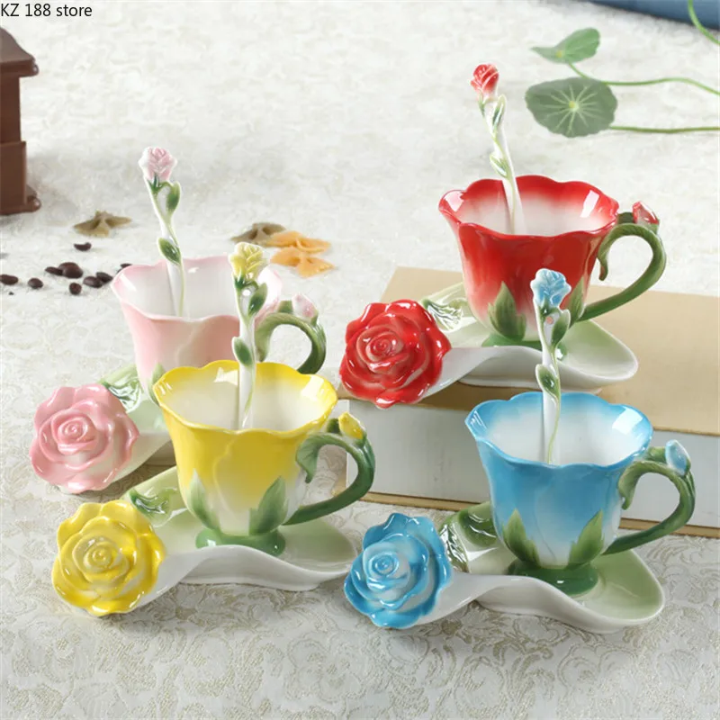 

Креативная модная эмалированная керамическая чашка 3D в форме розы для кофе, чая и блюдца, набор ложек, фарфоровая чашка для воды, подарок на ...