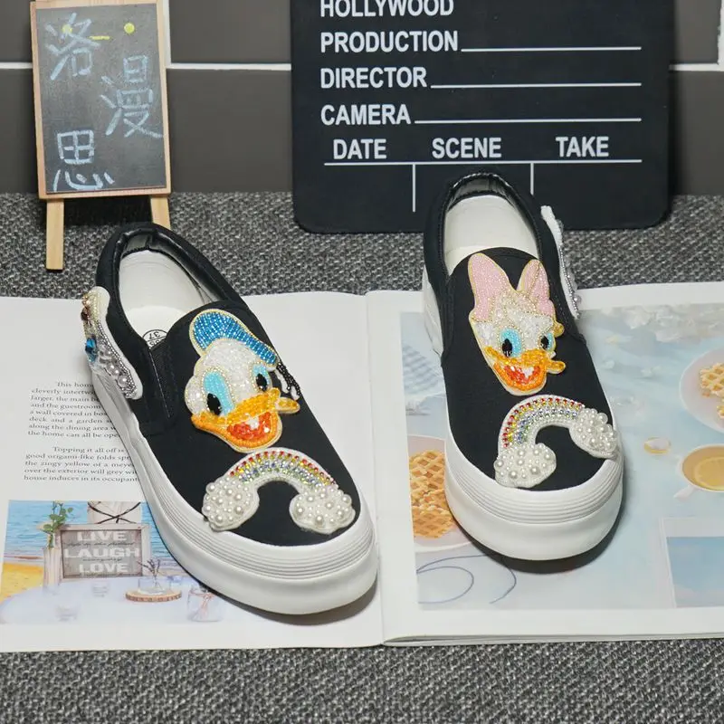 

2021 new heavy industry hydraulic drill cartoon cute one-step thick-soled canvas shoes lazy shoes women's street casual