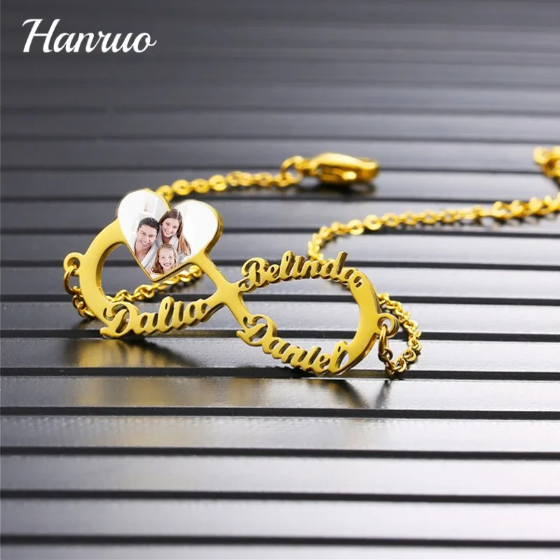 

Custom Name Photo Bracelet Infinity Heart Pendant Bracelets Engraved Photo Name Nameplate Bangle For Mama Daughter Friend Gift