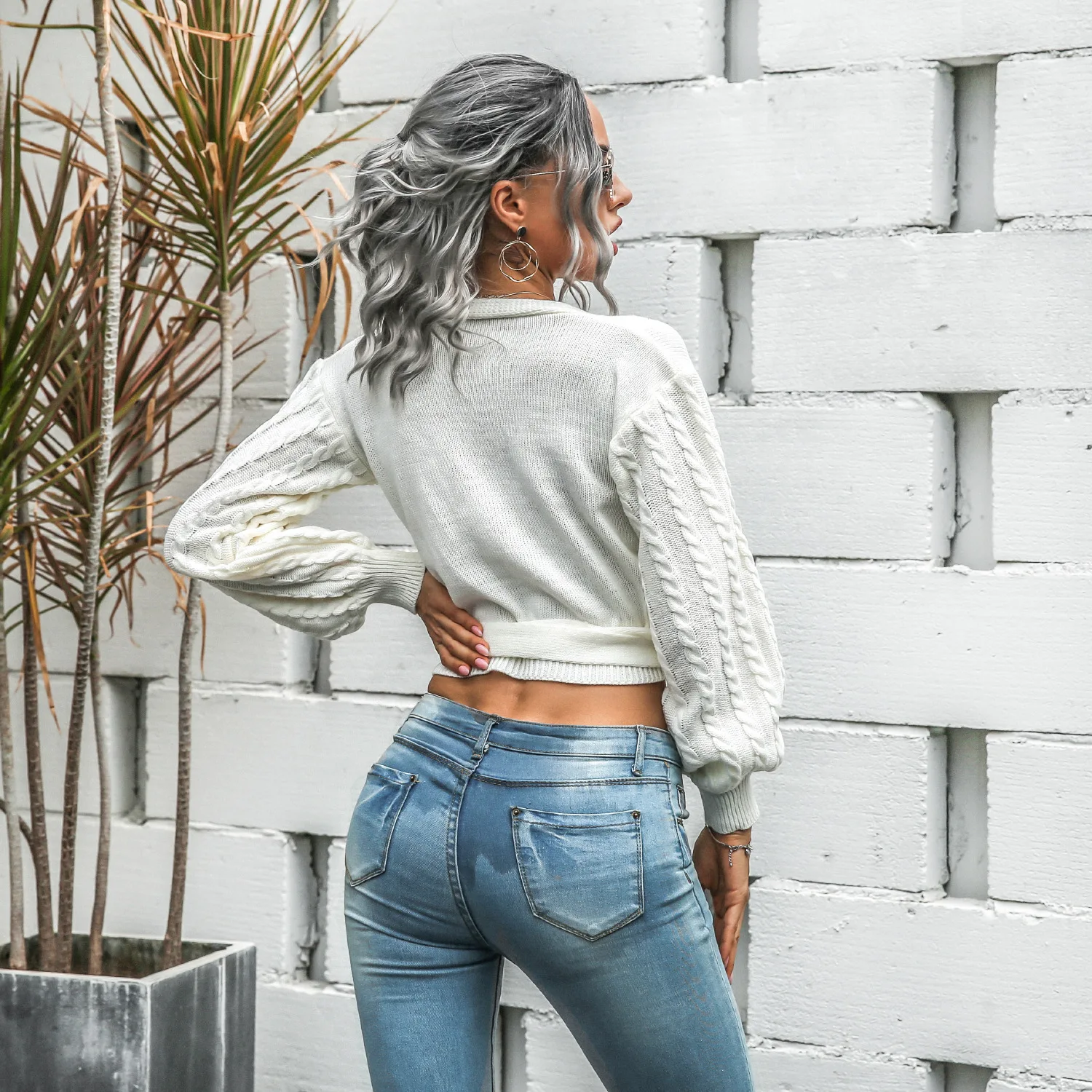 

Autumn/Winter 2020 V-neck Lantern Sleeve Knit Shirt One-piece Strap Cardigan Woman Sweaters
