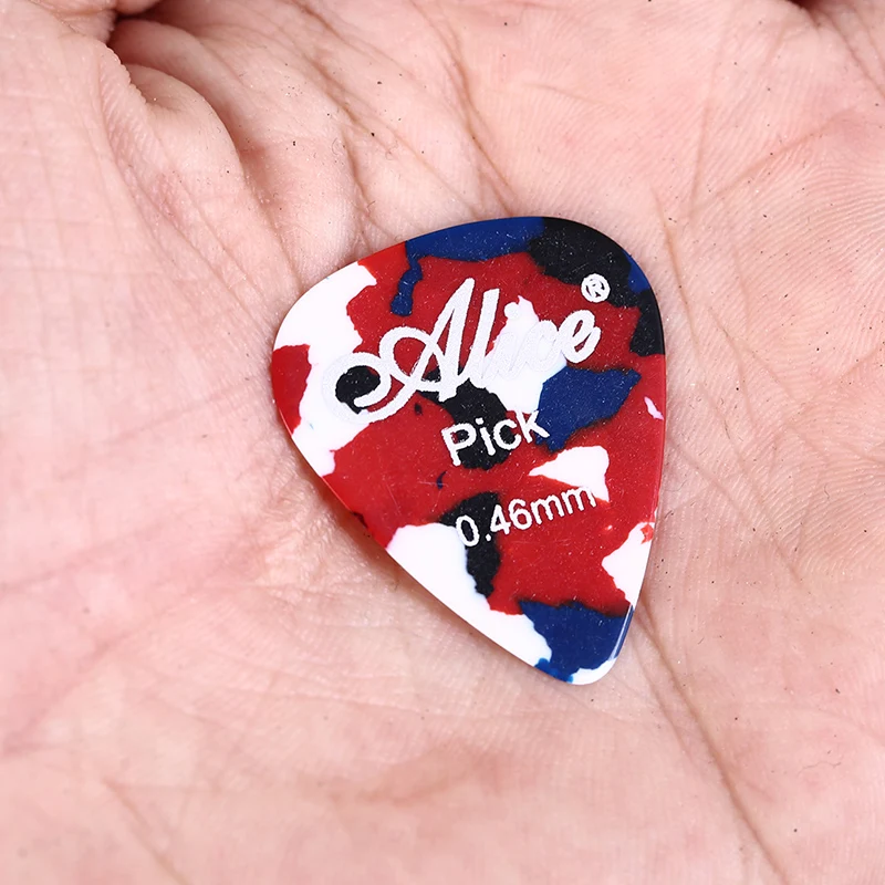 gitarre picks 12 bunte plektrum in einem niedlichen runde metall box akustische elektrische musikalische instrument gitarre pick randomclor free glo