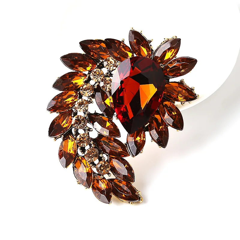 

Luxury Female Rainbow Crystal Brooch Boho Gold Color Jewelry Brooches For Women Charm Flower Zircon Pin Dress Coat Accessories