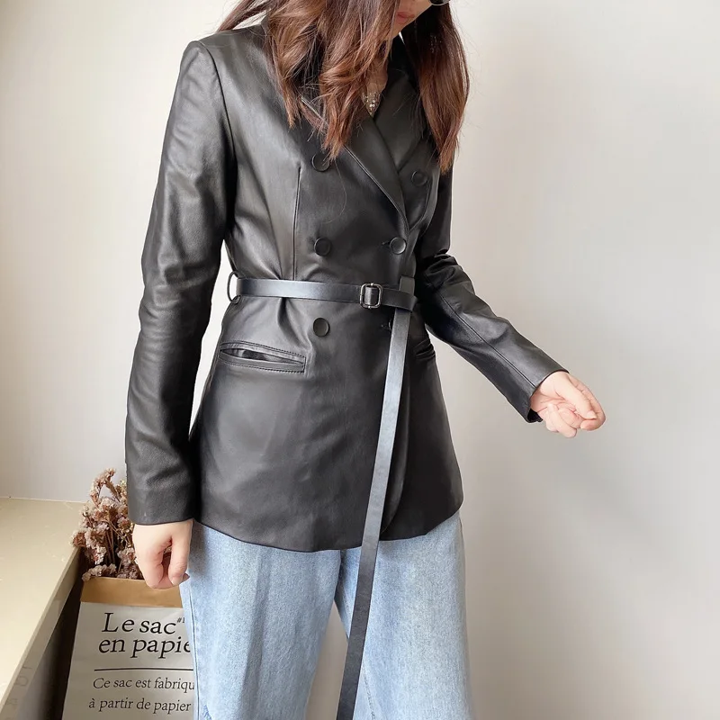 Abrigo de cuero de oveja auténtico para mujer, chaqueta de cuero genuino para mujer, cinturón de doble botonadura, abrigos negros ajustados, gabardina