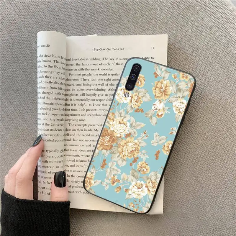 

Retro Laser Floral flowers Phone Case For Samsung galaxy S 9 10 20 A 10 21 30 31 40 50 51 71 s note 20 j 4 2018 plus