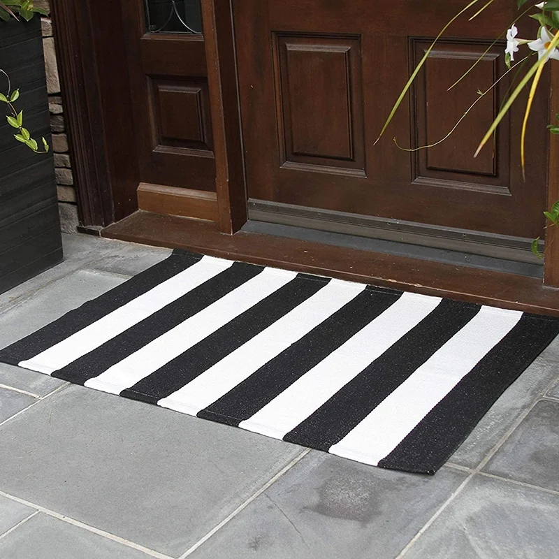 

Black and White Striped Rug Cotton Woven Washable Outdoor Rugs for Farmhouse Layered Door Mats Carpet
