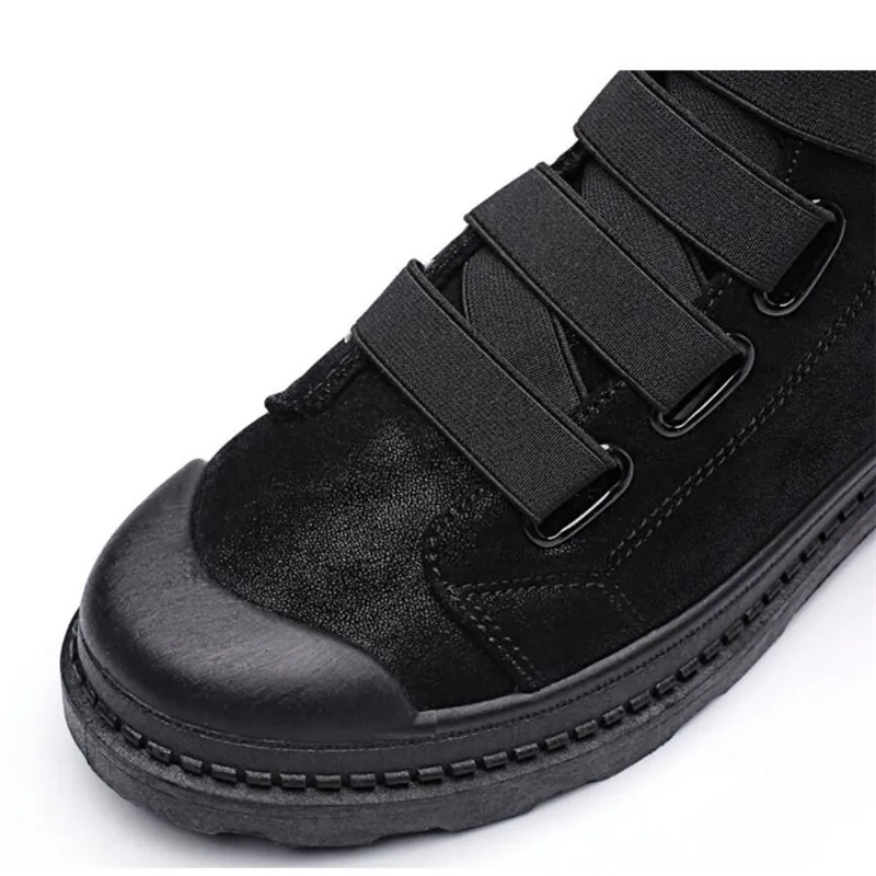 Модные зимние мужские ботинки на меху черные кроссовки повседневные