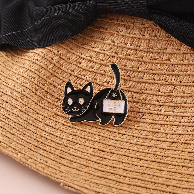 

New Funny Black Cat Metal Enamel Lapel Pins Retro Creative Simple Small Animal Brooch Backpack Badge Men And Women Jewelry Gifts
