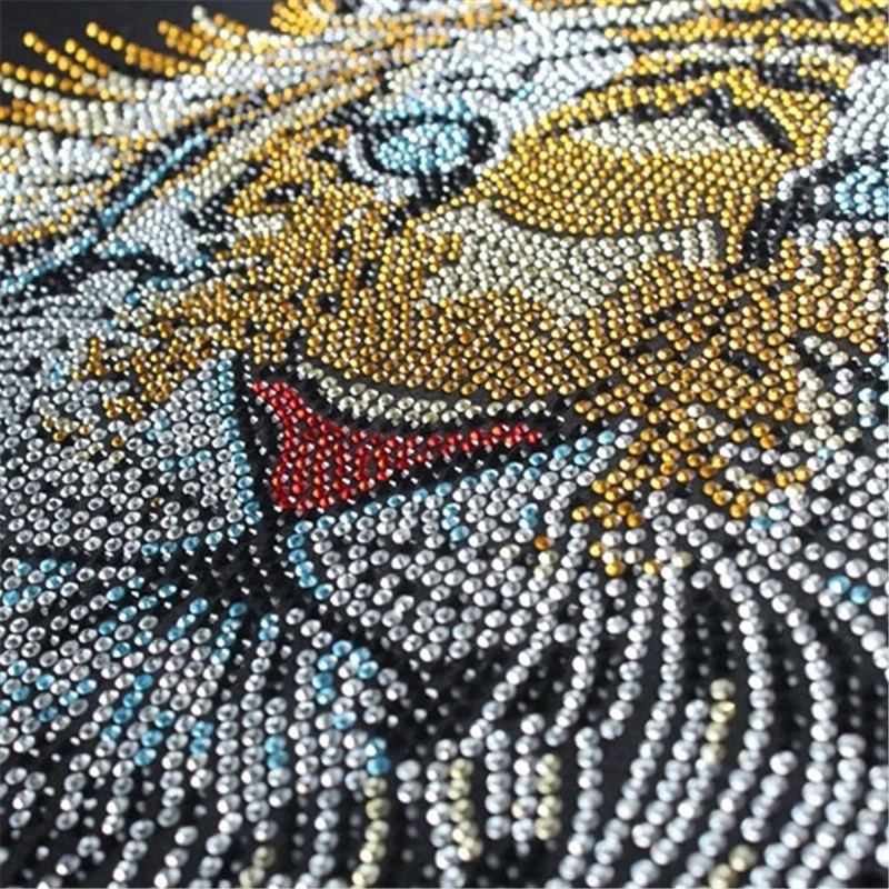 

long sleeved t-shirt tiger head slim bottoming tshirt male thin design new