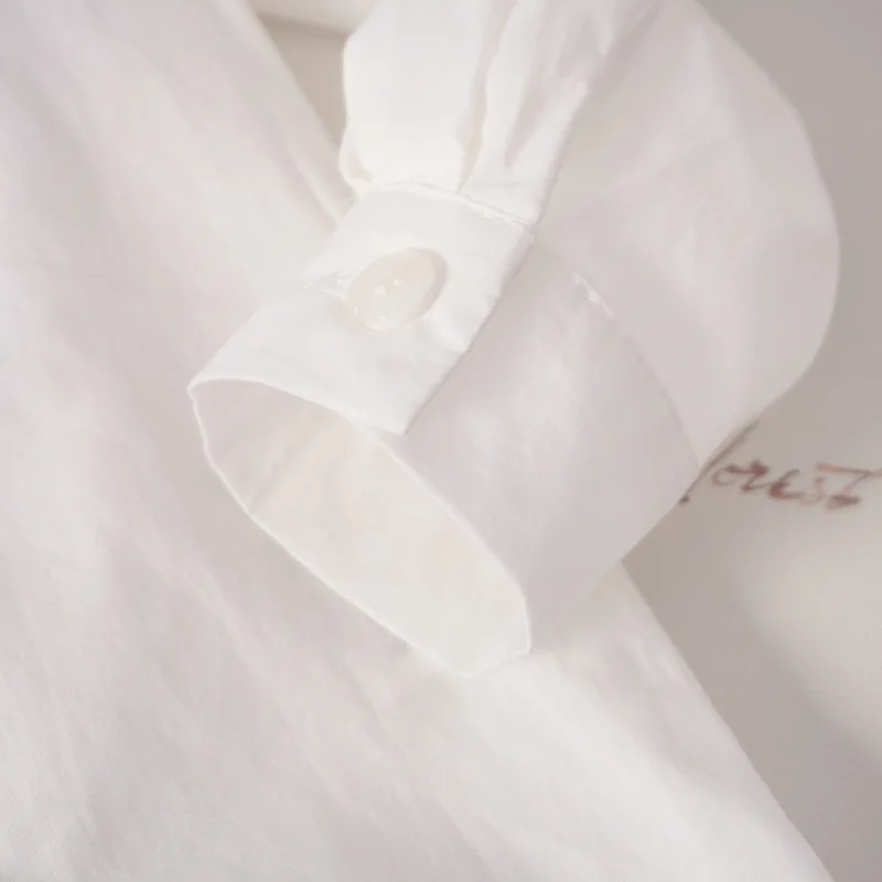 

2020 spring new children's retro shirt girl princess French palace style long sleeve shirt baby white shirt girls shirts