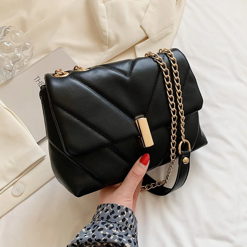 

Маленькая женская сумочка и кошельки V-образной формы из искусственной кожи, сумка-шоппер через плечо с цепочкой 2021, дизайнерская роскошная ...