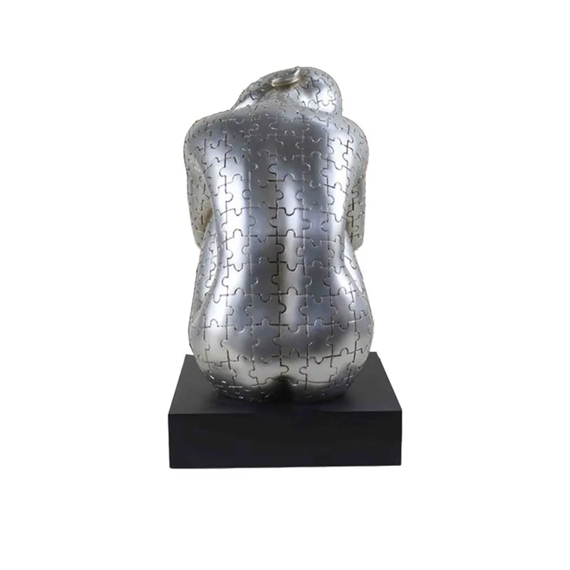 

Chinese Style Abstraction Imitation Silver Jigsaw Pattern Holding The Knees Beautiful Girl Resin Art&Craft Home Decor X3546