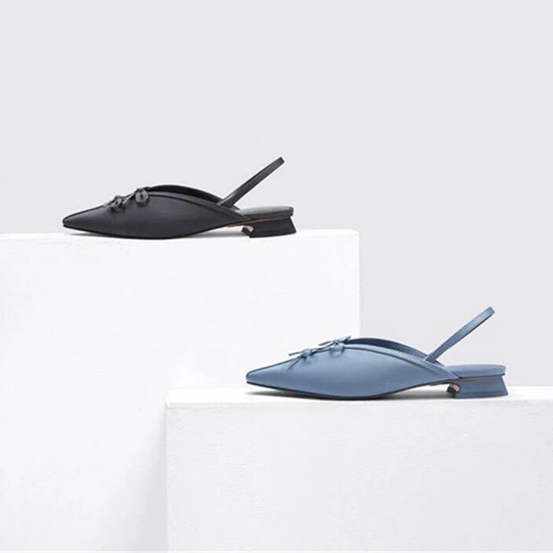 Сандалии женские с острым носком шелковые атласные тапочки на низком каблуке