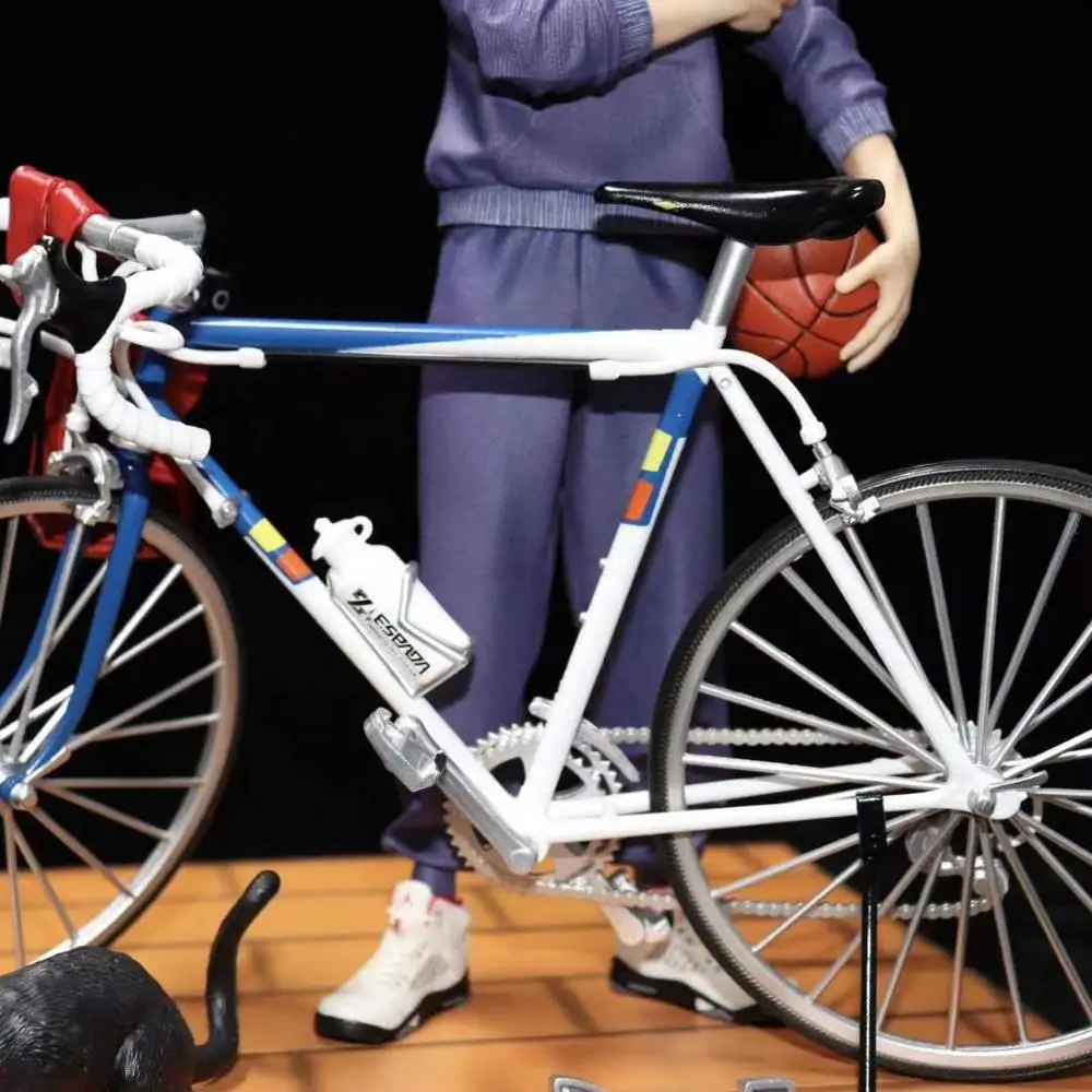

New 28cm Anime Slam Dunk Rukawa Kaede Bicycle Pvc Action Figure Anime Figures Toys Collection Model Doll Gifts